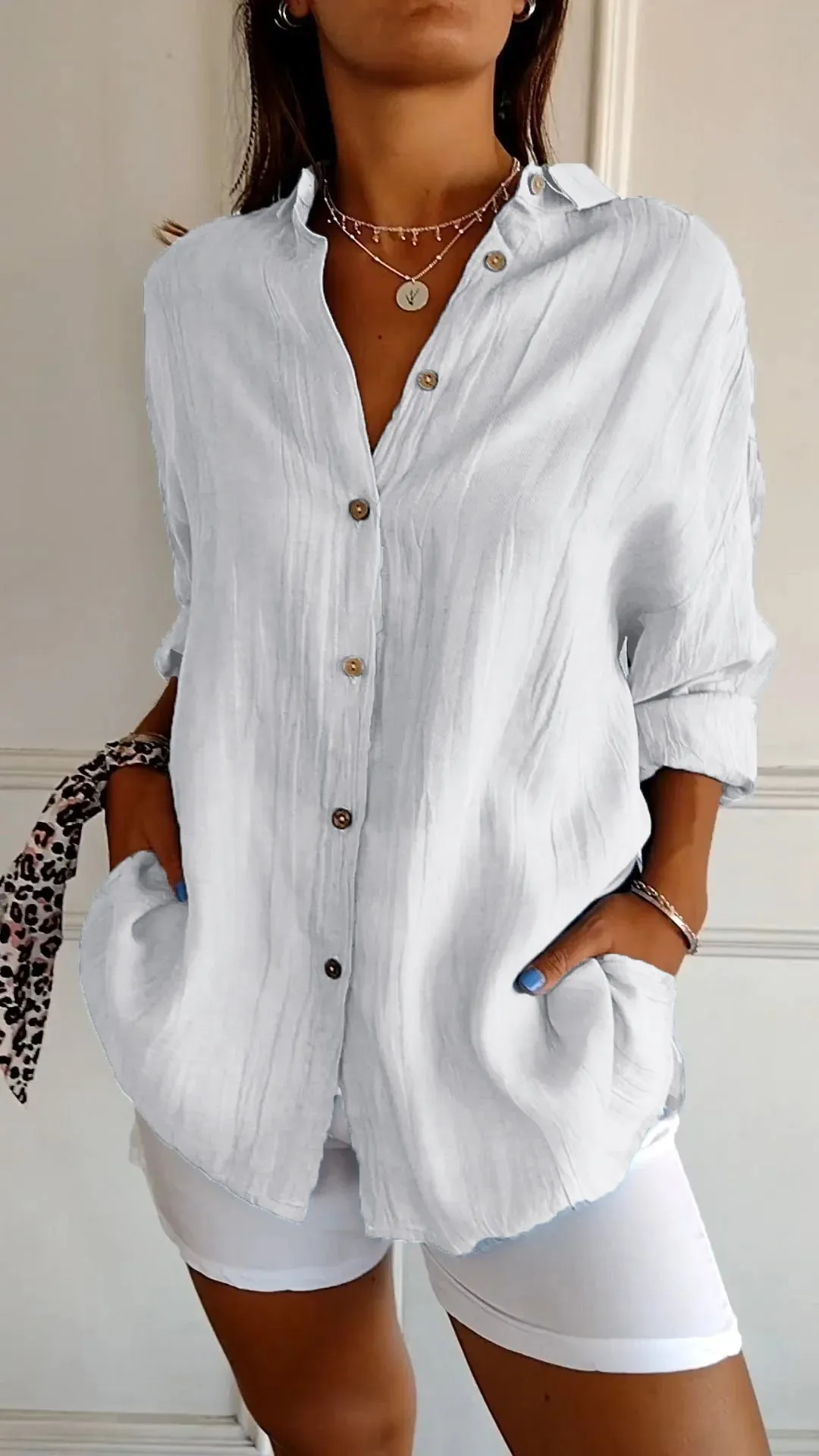 Sasha - Elegant Shirt with Pleated Style